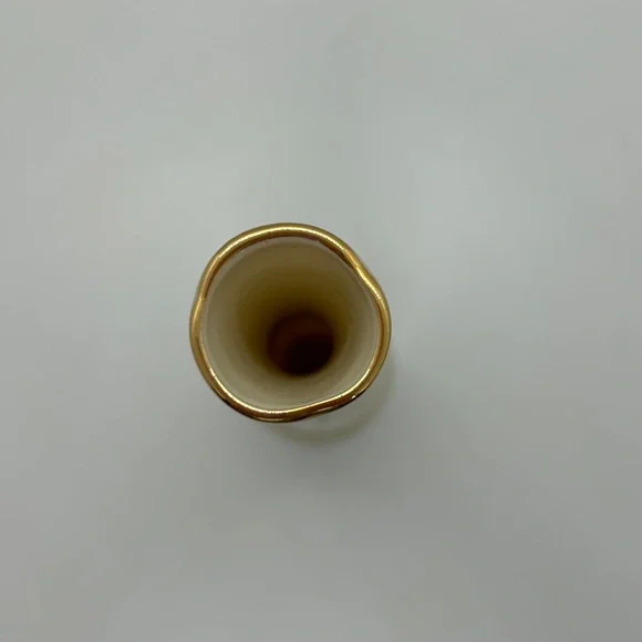 Elegant Cream Lenox Rose Manor Bud Flower Vase Made In The USA 7.5 x 2 Inch. - Picture 7 of 8